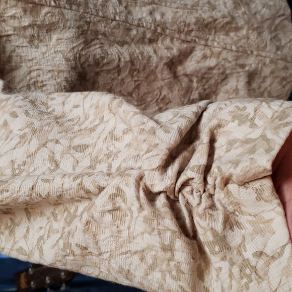 Embroidered Jacket - Picture 3 of 7